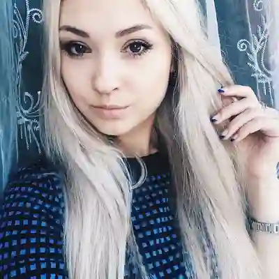 Аврора Мельникова