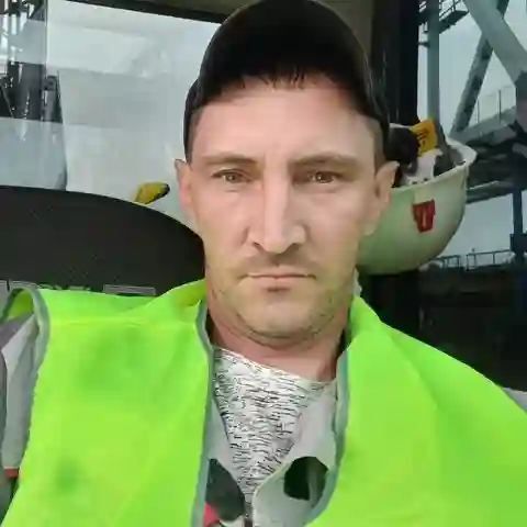 Максим Орлов